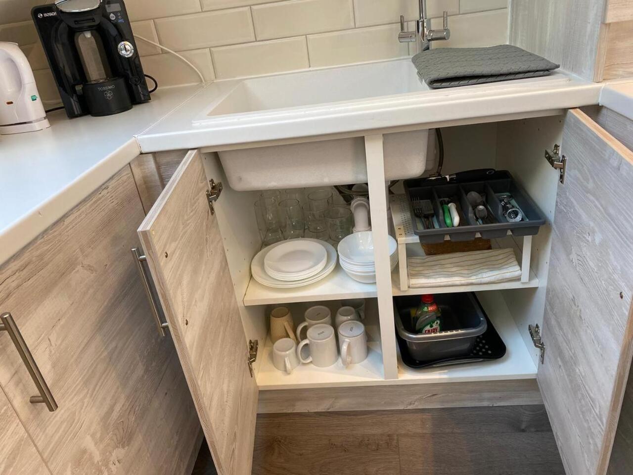 Quiet North London - 2 X Double Bedrooms - Close To Station And 20Mins Central London Totteridge Dış mekan fotoğraf